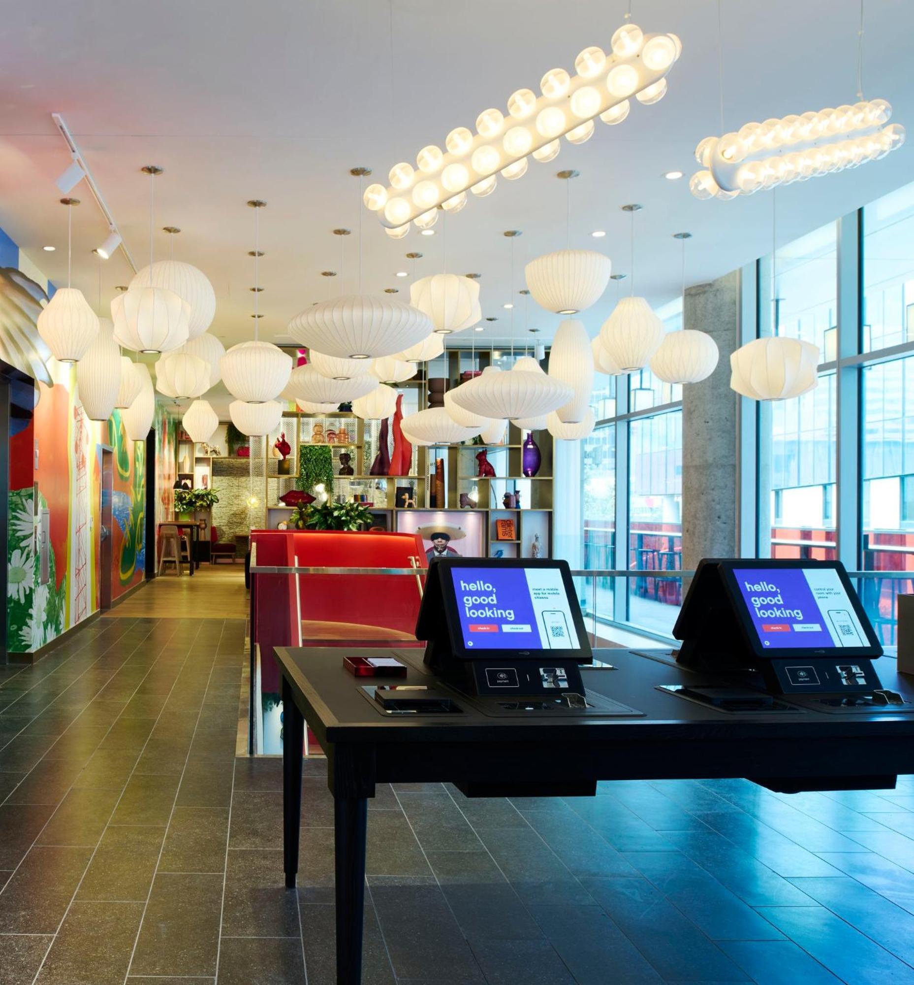 Отель Citizenm Austin Downtown Экстерьер фото