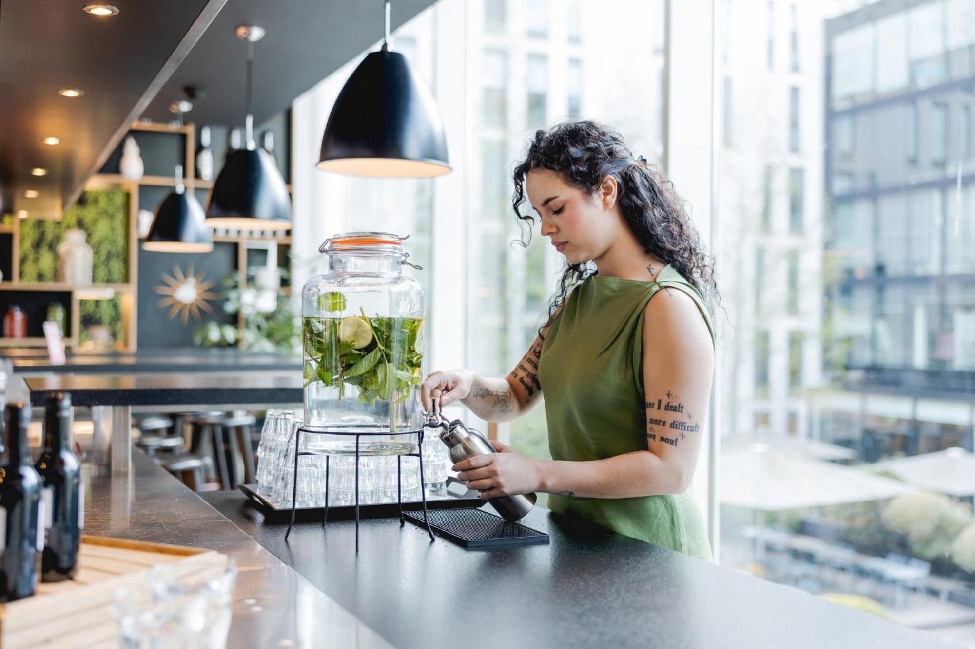 Отель Citizenm Austin Downtown Экстерьер фото